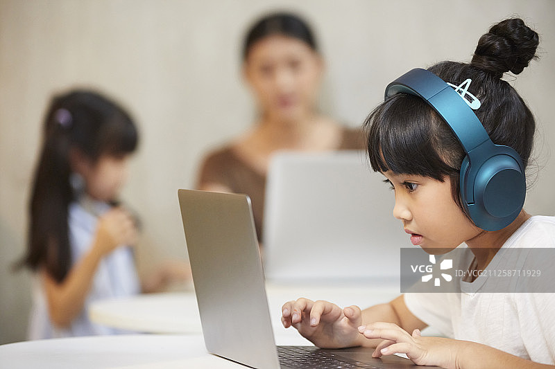 小学生生活图片素材