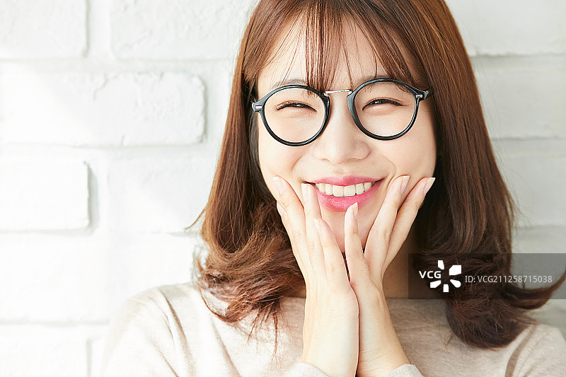 女性生活方式放松时刻图片素材