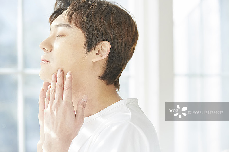 男人的美丽图片素材