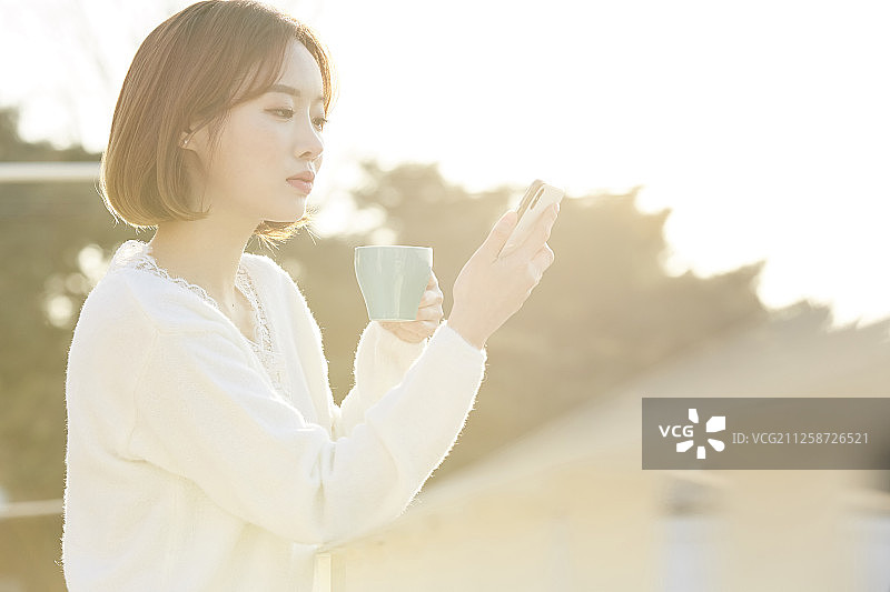 女性生活方式茶歇时间图片素材