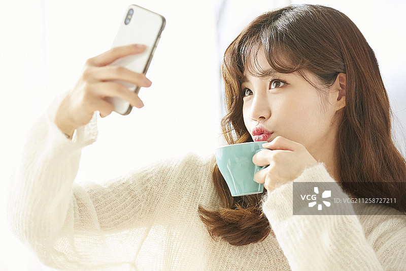 女性生活方式茶歇时间图片素材