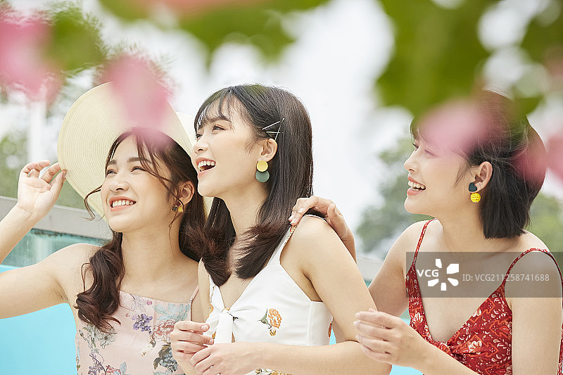 女性女性旅程度假村图片素材