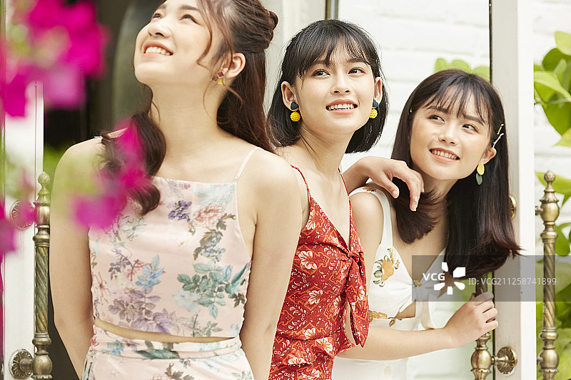 女性女性旅程度假村图片素材