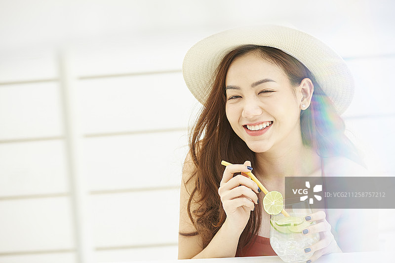 女性女性旅程度假村图片素材