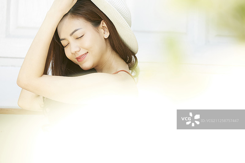 女性女性旅程度假村图片素材