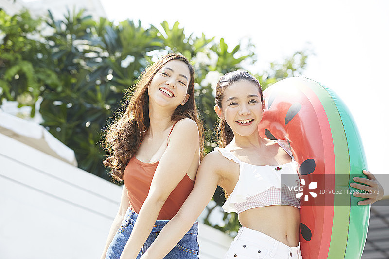 女性女性旅程度假村图片素材