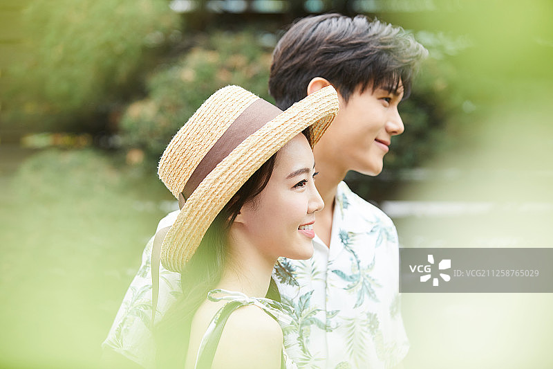 情侣旅行图片素材