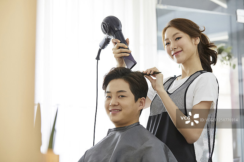 男女护发图片素材