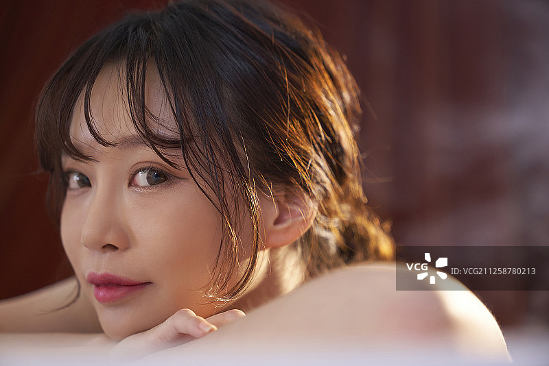 女士美容沐浴图片素材