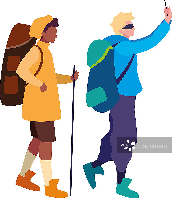 背着背包和登山杖的徒步旅行者图片素材