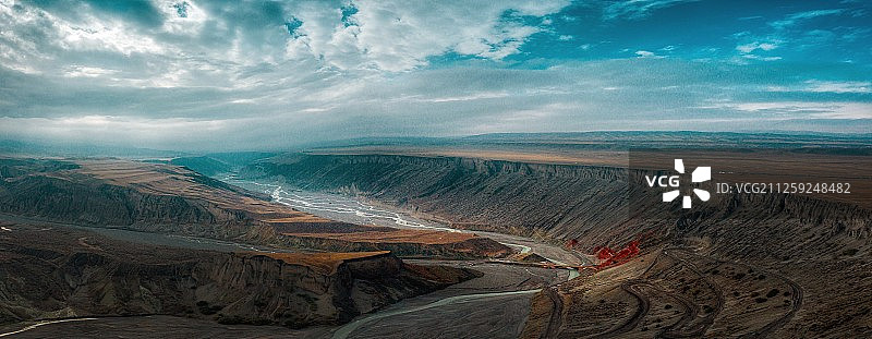 奎屯大峡谷自然风光图片素材