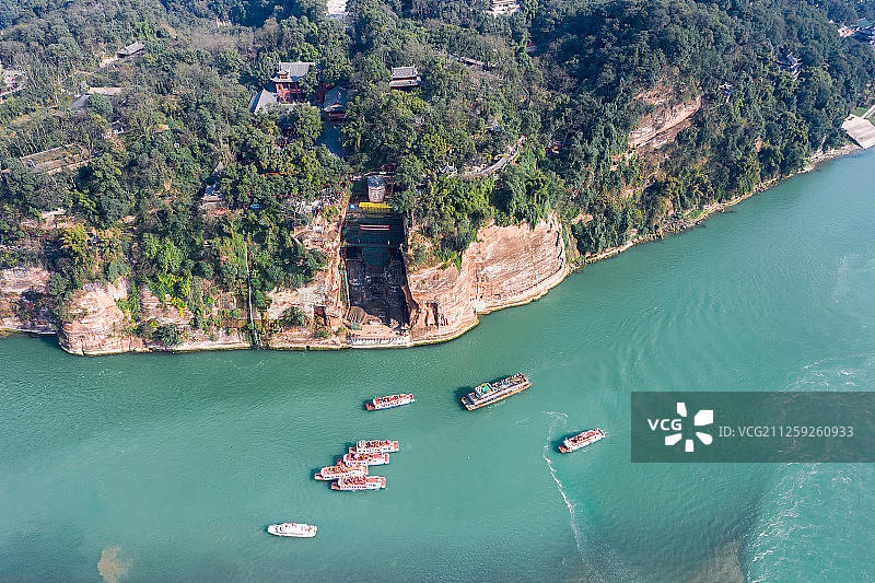 乐山大佛 三江汇合岷江 青衣江 大渡河图片素材