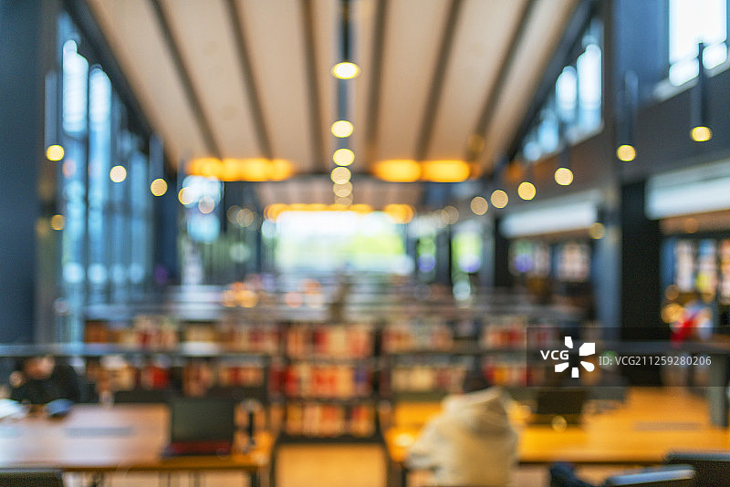 模糊的图书馆场景图片素材