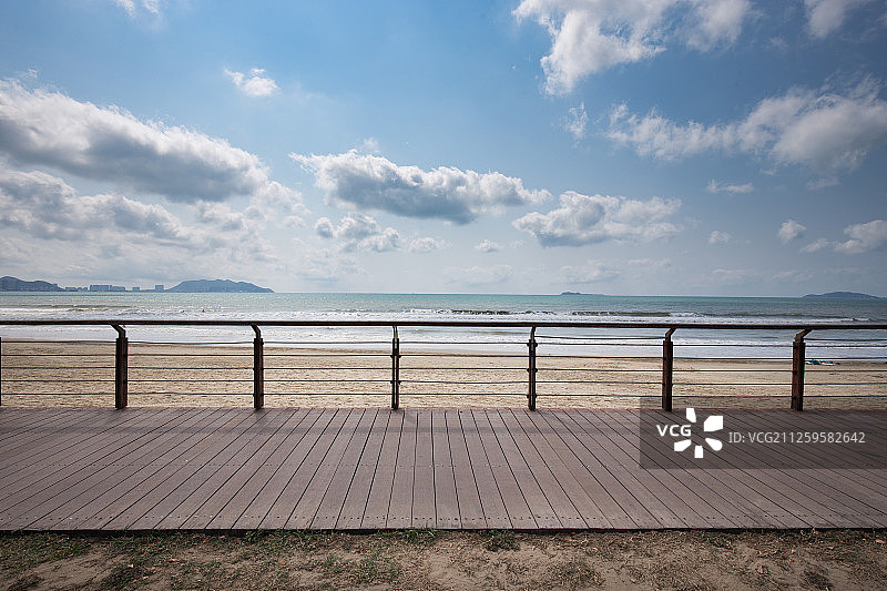 海滩 木板路图片素材