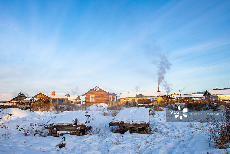 冬季里的小山庄 ·图片素材