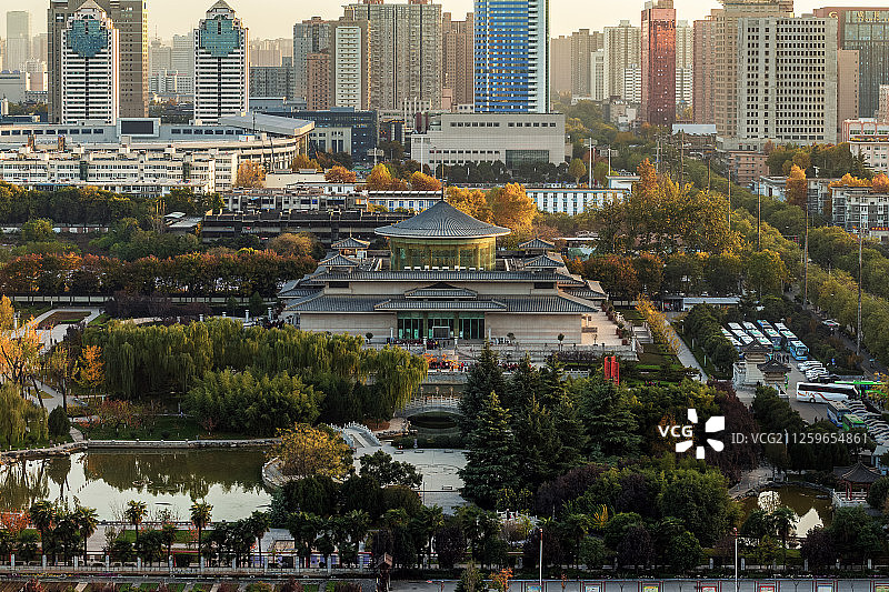 西安博物院秋景图片素材