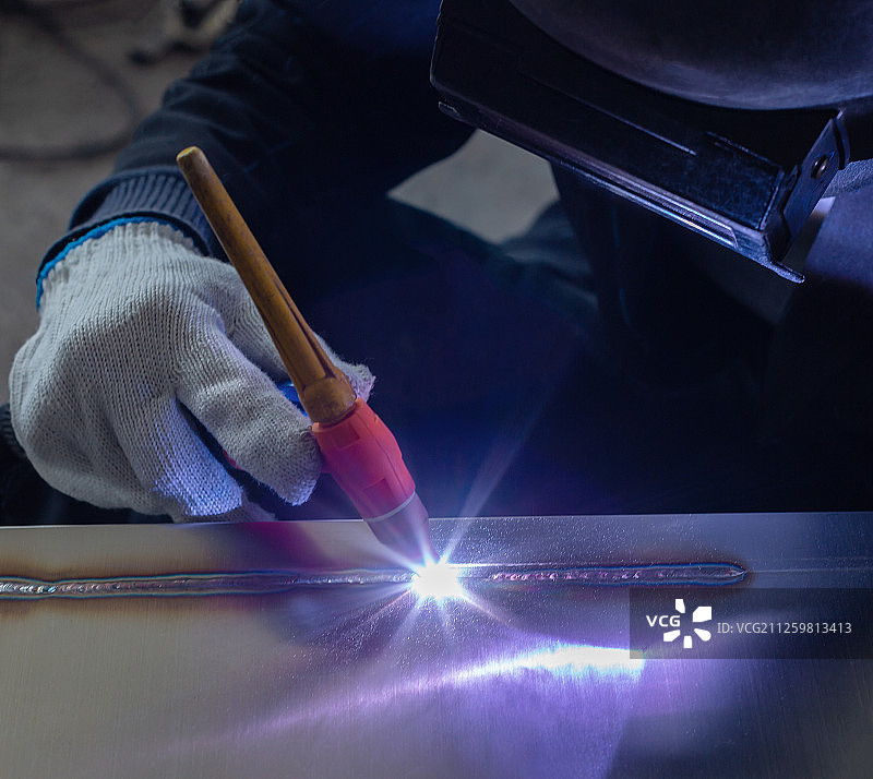 不锈钢手工氩弧焊图片素材