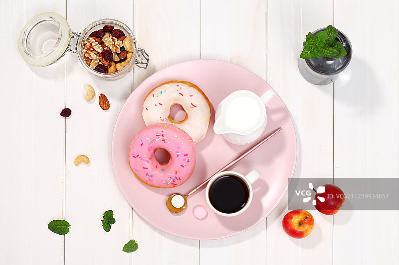 甜甜圈与咖啡图片素材