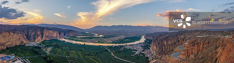 黄河石林全景图片素材