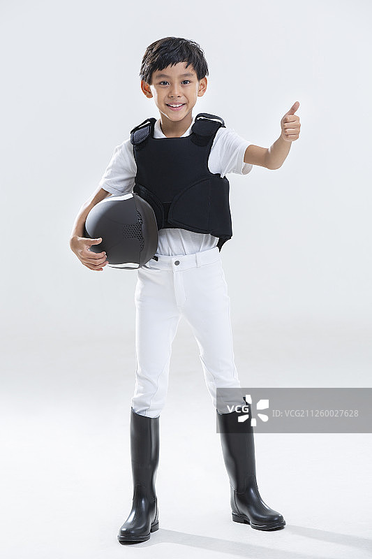 小男孩竖大拇指图片素材