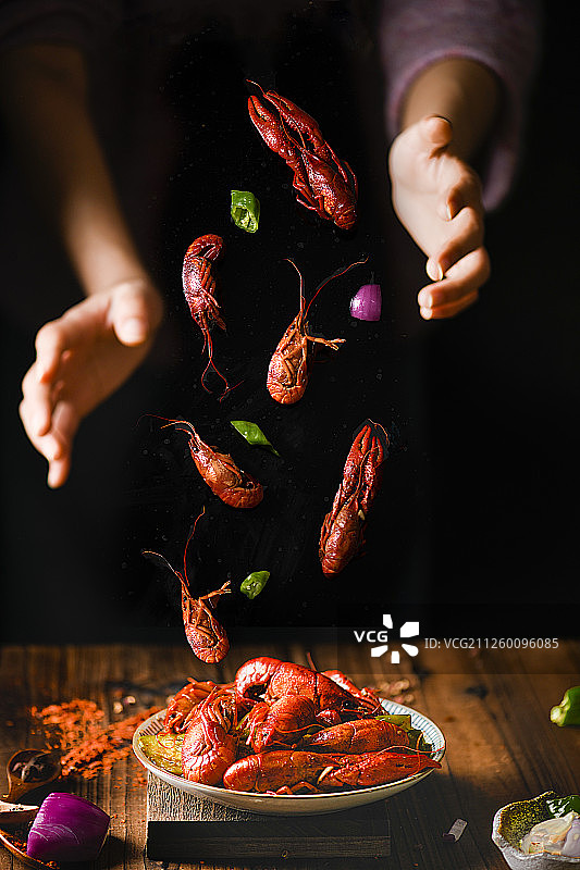 悬浮麻辣小龙虾图片素材