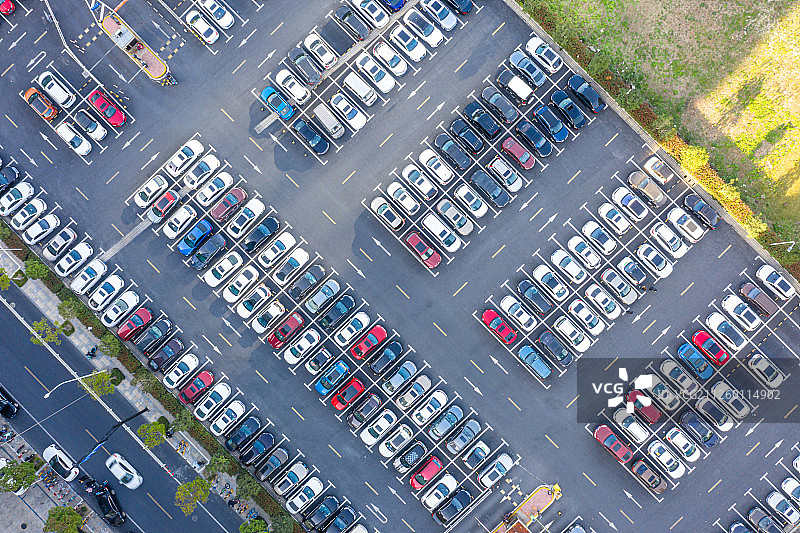 城市停车场图片素材