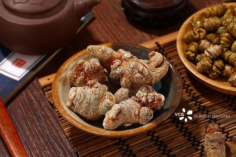 田七与石斛图片素材