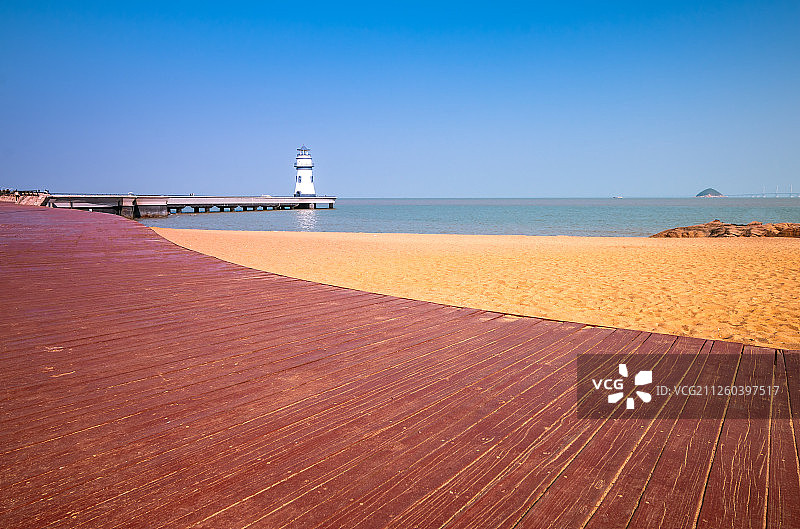 沙滩灯塔图片素材