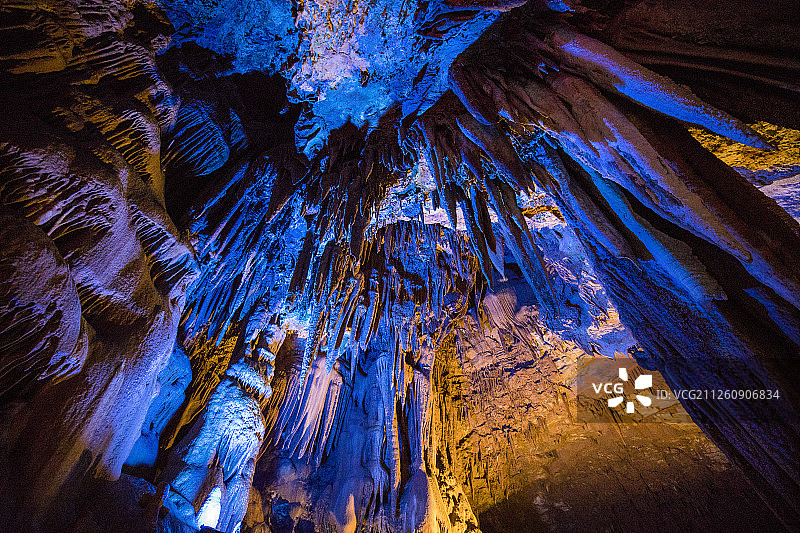 石花洞钟乳石景观图片素材