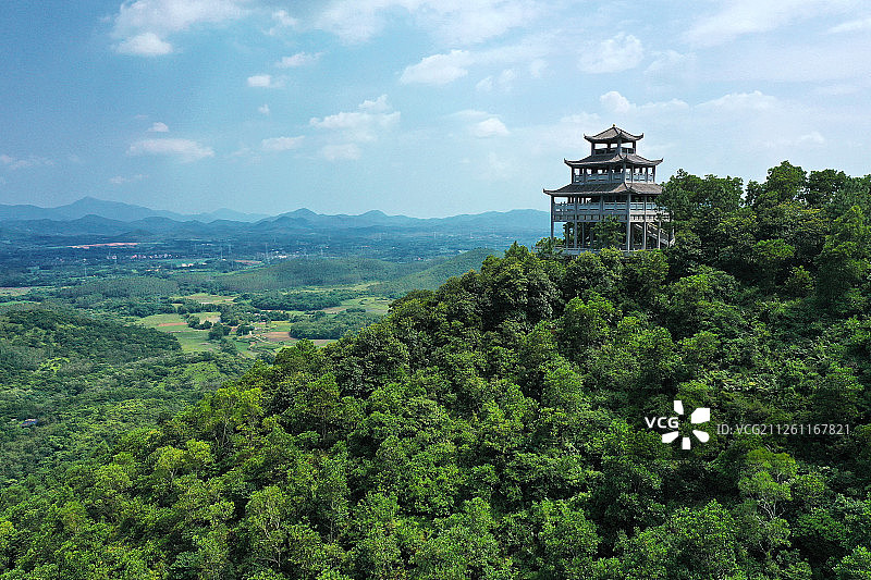 望海岭山亭+广东省阳江市阳西县大垌山净业寺图片素材