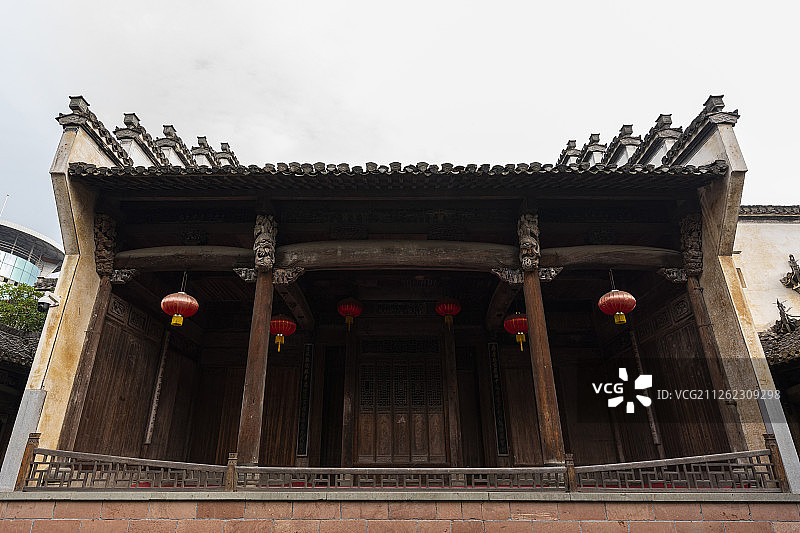 安徽省歙县徽商大宅院里的明清徽派建筑艺术景观图片素材