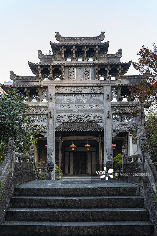 安徽省歙县徽商大宅院里的明清徽派建筑艺术景观图片素材