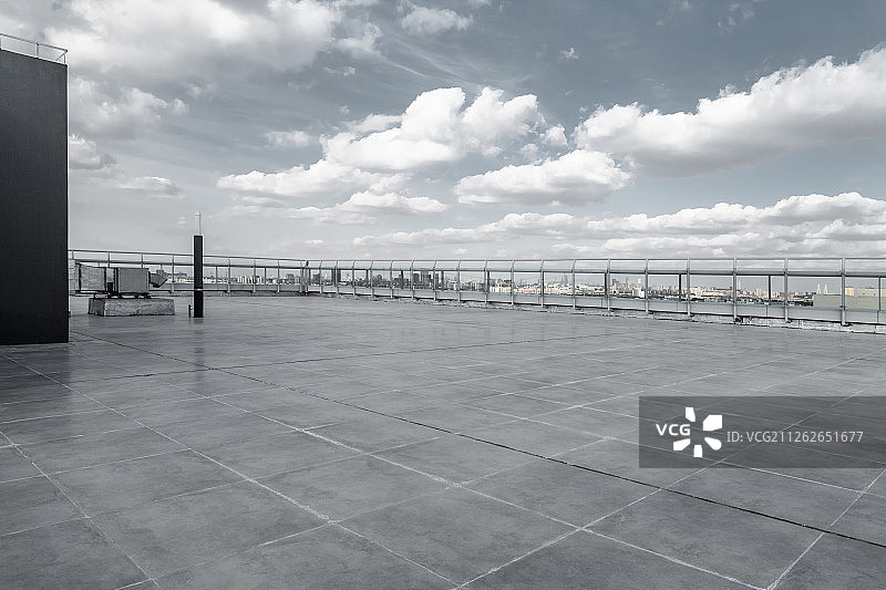 城市高楼屋顶图片素材