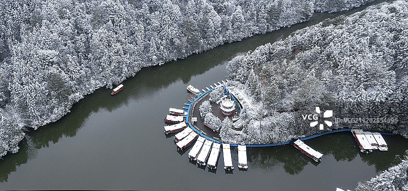 重庆四面山雪景图片素材