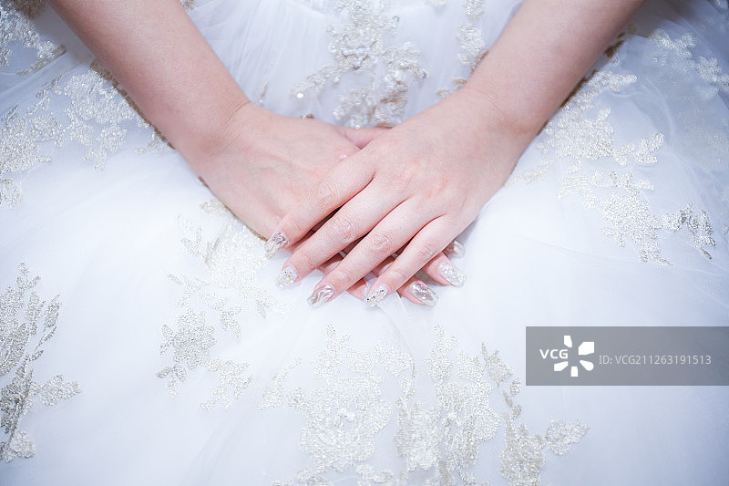 新娘的双手图片素材