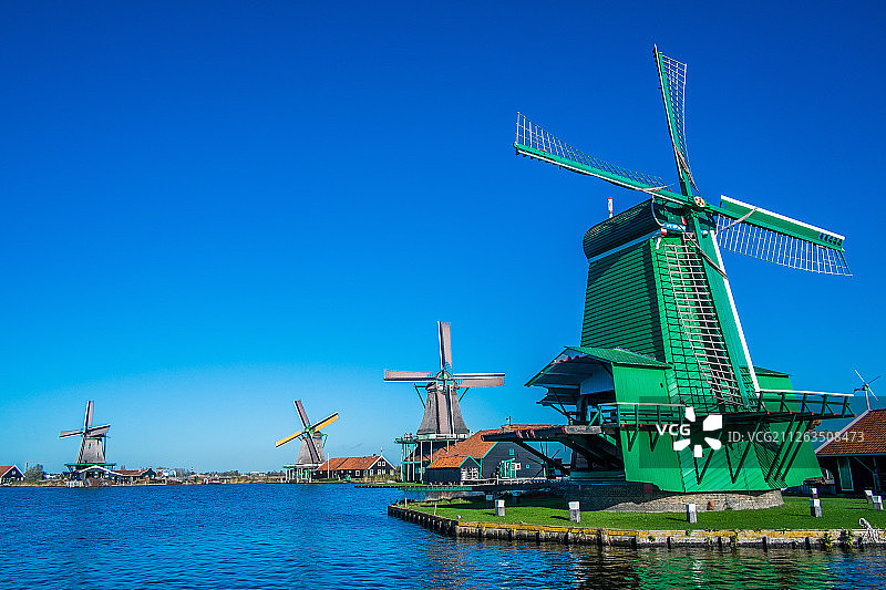 荷兰风车村风光图片素材