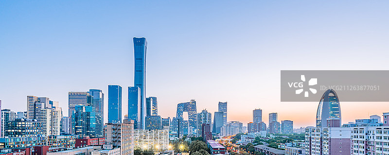 中国北京CBD城市天际线夜景全景图片素材