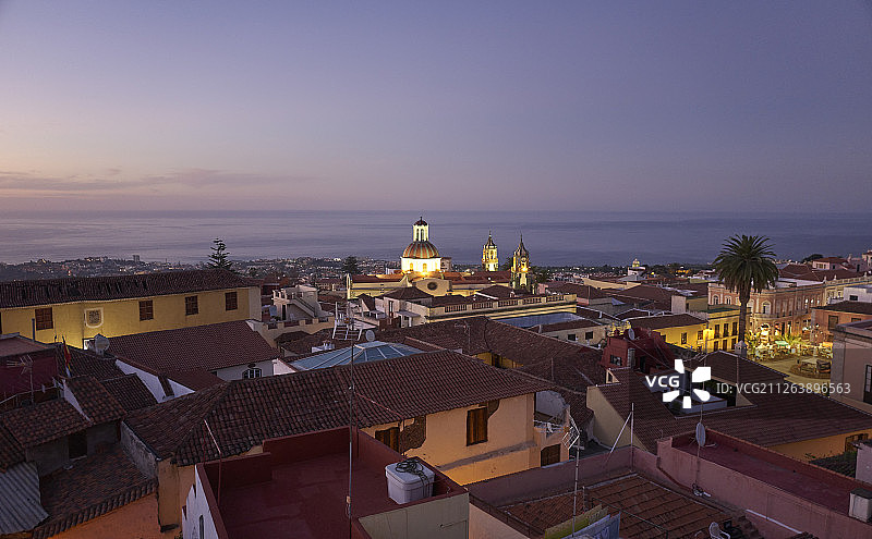 奥罗塔瓦夜景图片素材