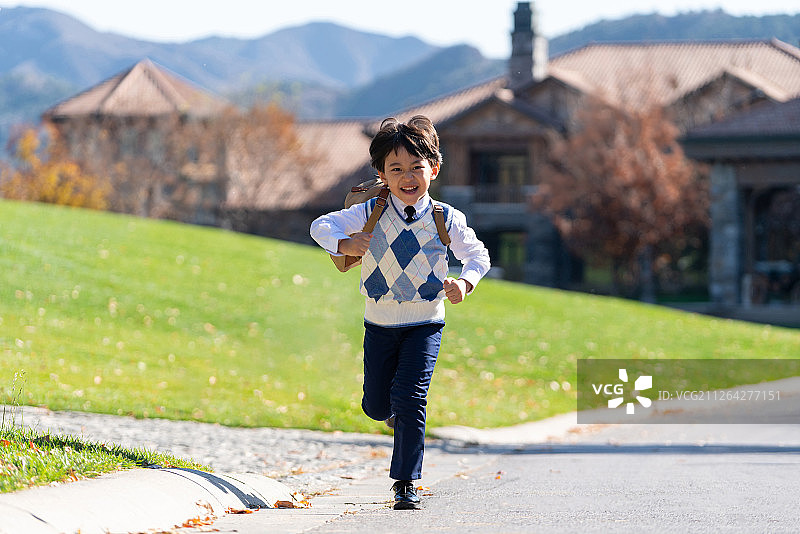 可爱的小学生图片素材