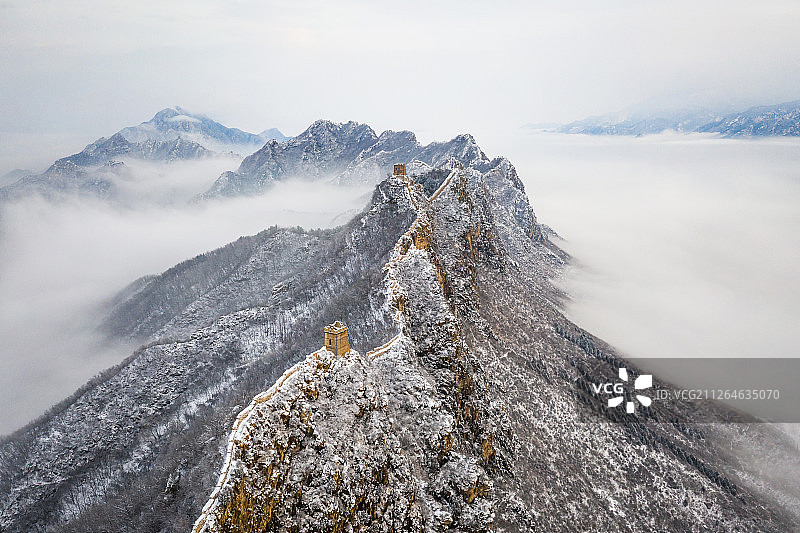 司马台长城落日雾凇海图片素材