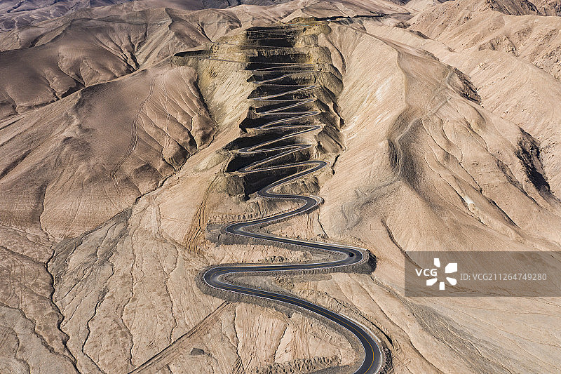 新疆塔县盘龙古道公路航拍-20图片素材