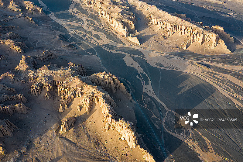 新疆大海道雅丹航拍-9图片素材