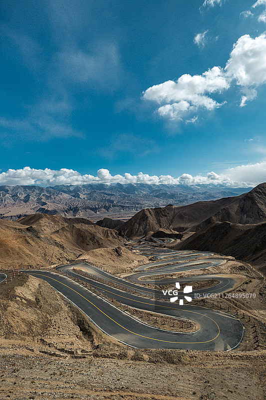 新疆塔县盘龙古道公路-7图片素材