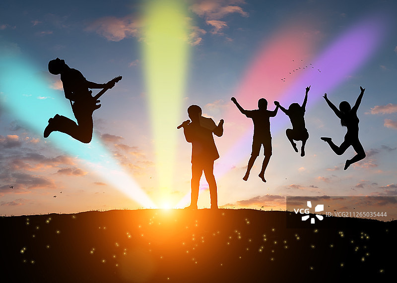 节日唱歌欢呼图片素材