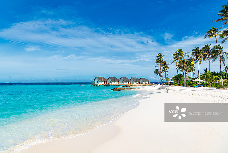 马尔代夫海边度假小屋户外风光图片素材