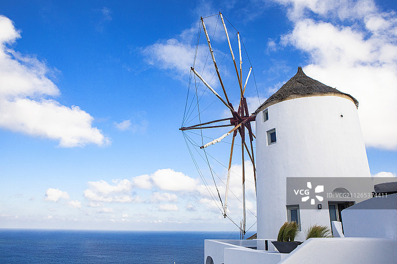 希腊圣托里尼的风车图片素材