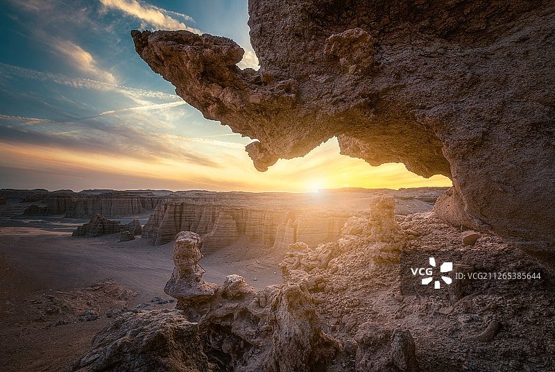 新疆哈密大海道绝美雅丹地貌7图片素材