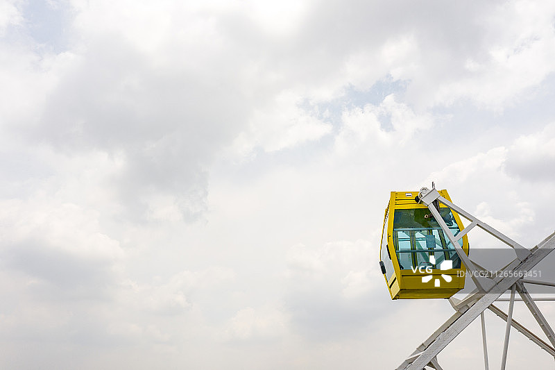 航拍上海锦江乐园摩天轮图片素材