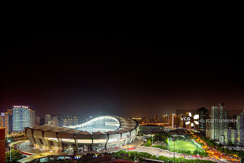 航拍上海体育场夜景图片素材