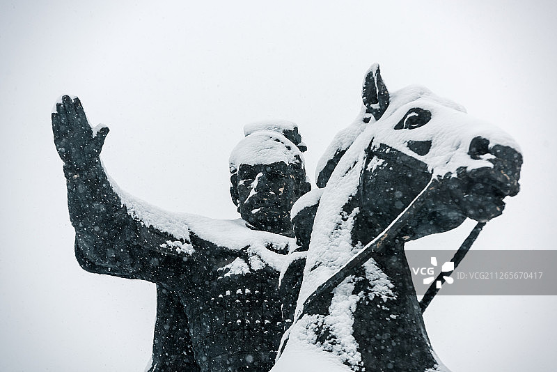 雪中的汉光武帝刘秀图片素材